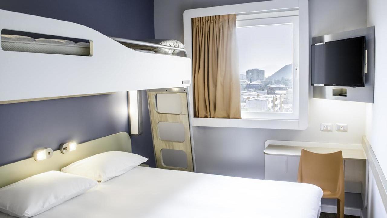Ibis Budget 卡拉马 外观 照片